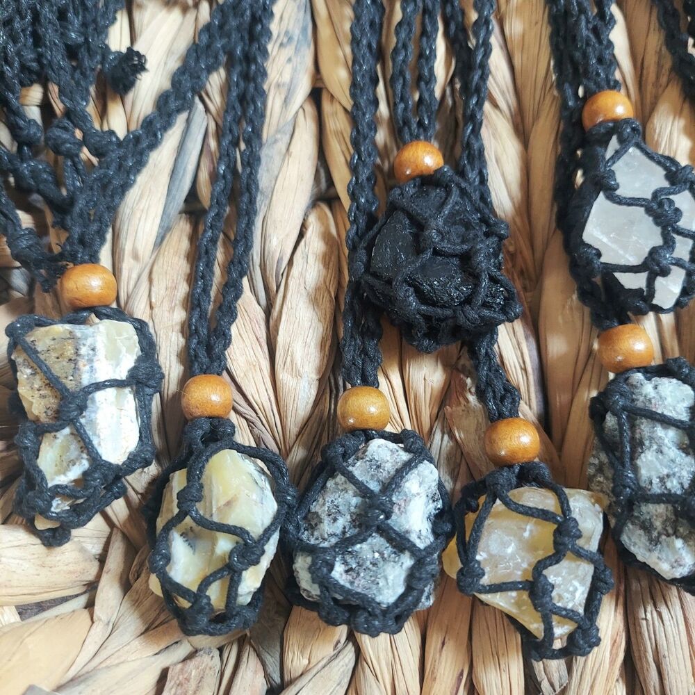 Bulk lot of 12 Handmade Natural Stone Macrame Necklaces Raw Crystals Rough Gems - Picture 2 of 8